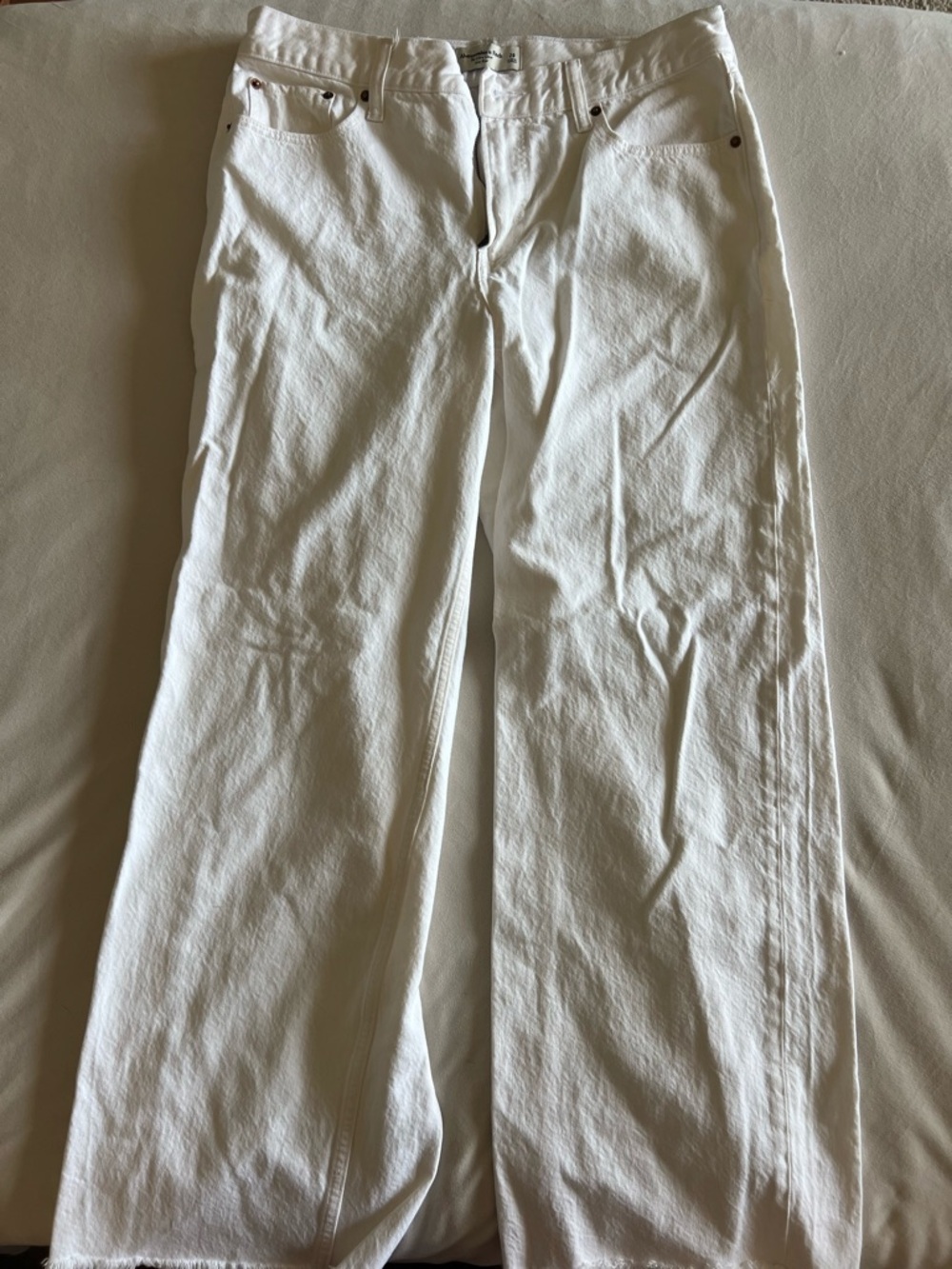 Abercrombie Curve Love Ultra Loose Low Rise White Jeans